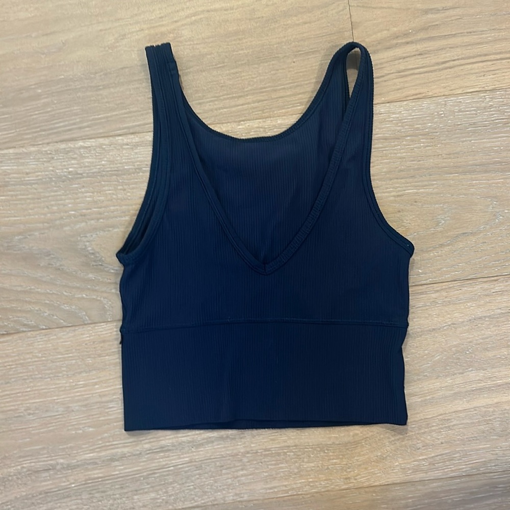 Lululemon navy power pivot tank top